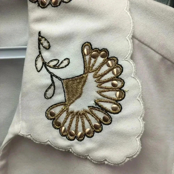 Draper's and Damon's White Embroidered Jacket - Picture 4 of 6
